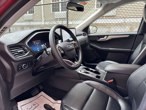 Used 2023 Ford Escape Platinum AWD/4WD image 8