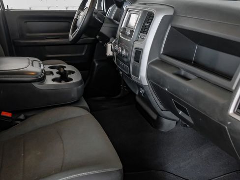 Used 2021 RAM 1500 Tradesman w/ Chrome Plus Package RWD image 12