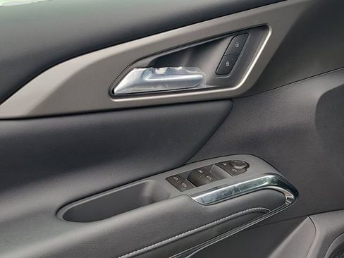 New 2026 Chevrolet Traverse LT w/ Midnight/Sport Edition FWD image 20
