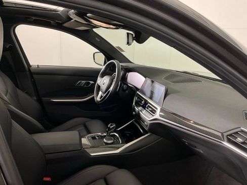 Used 2022 BMW 330i xDrive Sedan w/ Premium Package image 35