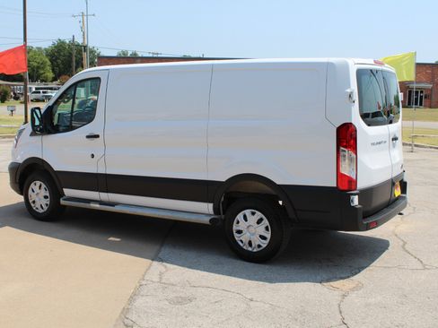 Used 2025 Ford Transit 250 Low Roof w/ Exterior Upgrade Package RWD image 8