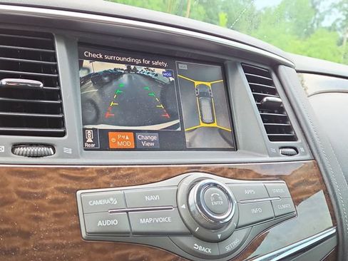 Used 2018 Nissan Armada Platinum w/ Captain Seat Package RWD image 13