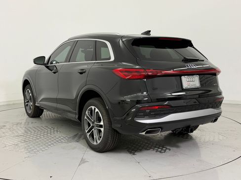 Used 2026 Audi Q5 Premium image 3
