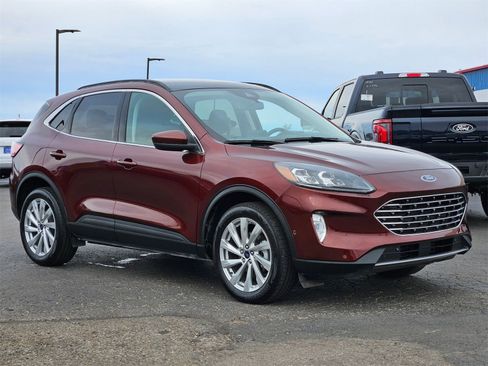 Certified 2021 Ford Escape Titanium w/ Titanium Elite Package image 3