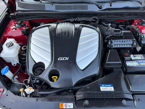 Used 2014 Hyundai Azera Limited w/ Option Group 02 FWD image 50