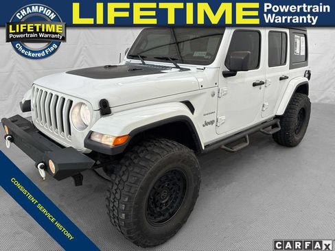 Used 2018 Jeep Wrangler Unlimited Sahara w/ Cold Weather Group AWD/4WD image 1