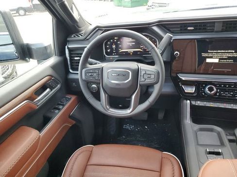 New 2026 GMC Sierra 2500 Denali Ultimate w/ Max Trailering Package AWD/4WD image 14