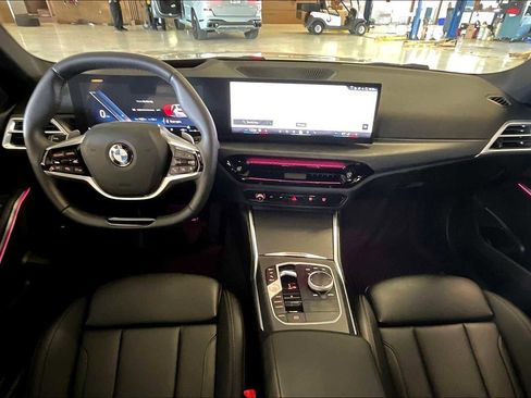 Certified 2025 BMW 330i 330i w/ M Sport Package image 14