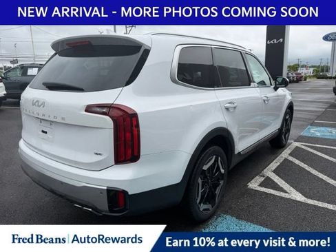 Used 2024 Kia Telluride S w/ S Sunroof Package AWD/4WD image 7