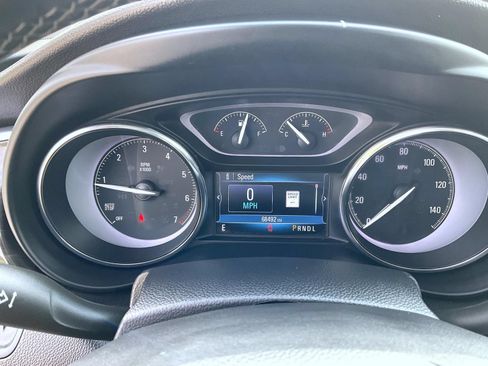 Used 2020 Buick Envision Essence w/ Experience Buick Package AWD/4WD image 12