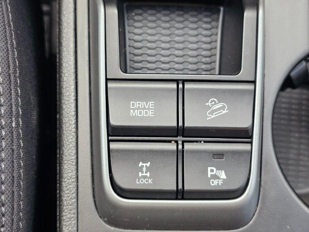 Used 2017 Hyundai Tucson Value AWD/4WD image 34