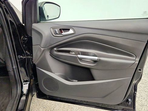 Used 2017 Ford Escape Titanium AWD/4WD image 26
