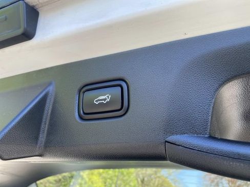 Used 2025 Hyundai Tucson SEL AWD/4WD image 28