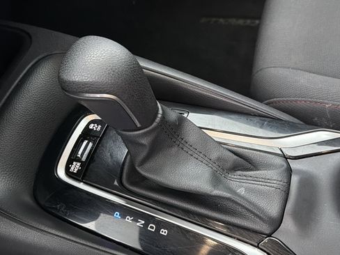 Used 2024 Toyota Corolla SE image 32