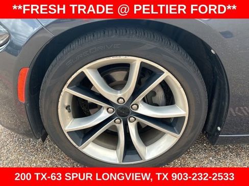Used 2016 Dodge Charger R/T w/ Wheels & Tunes Group RWD image 4
