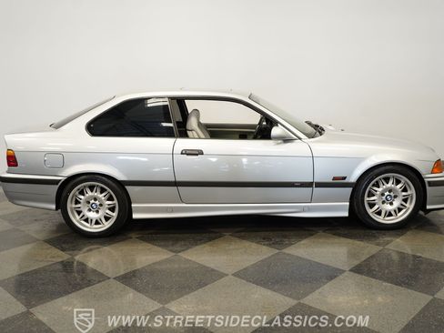Used 1996 BMW M3 Coupe RWD image 15