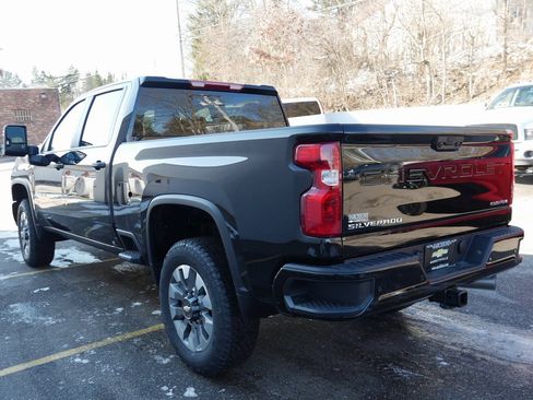 New 2026 Chevrolet Silverado 2500 Custom image 5