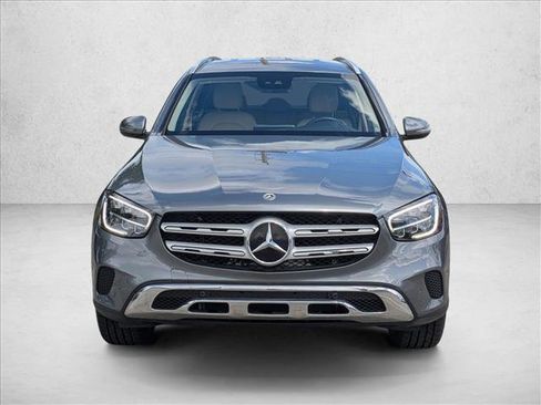 Used 2022 Mercedes-Benz GLC 300 image 2