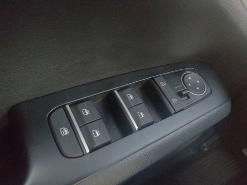 Used 2020 Kia Soul LX FWD image 27
