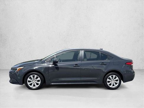 Certified 2025 Toyota Corolla LE FWD image 7