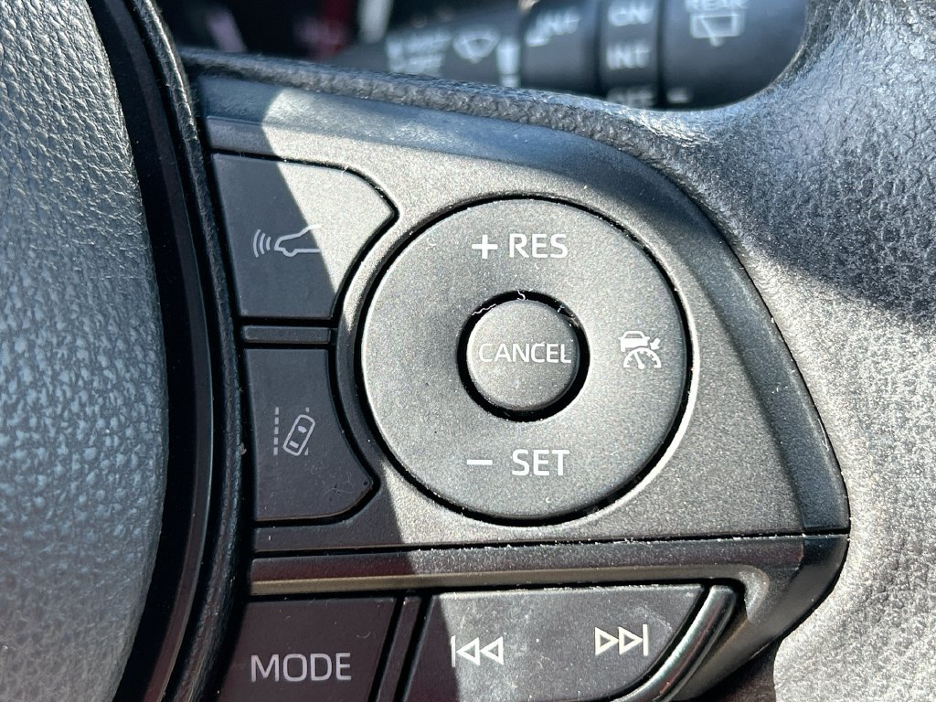 Used 2023 Toyota RAV4 XLE w/ Convenience Package AWD/4WD image 18
