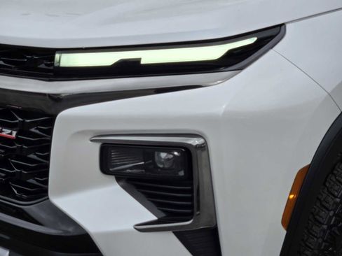 Certified 2024 Chevrolet Traverse Z71 AWD/4WD image 9