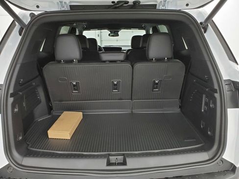 New 2025 Buick Enclave Preferred w/ Power Package image 22