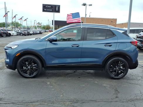 Used 2025 Buick Encore GX Sport Touring FWD image 4