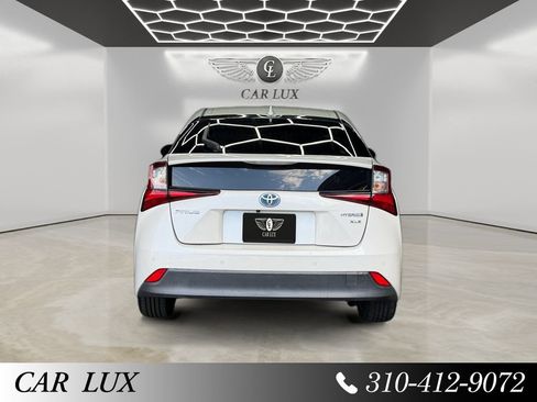 Used 2019 Toyota Prius XLE w/ Carpet Mat Package FWD image 4