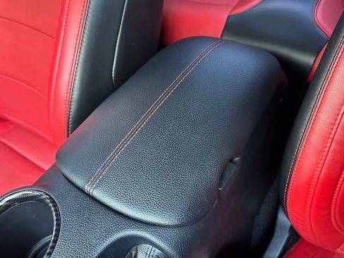 Used 2019 Ford Mustang GT Premium w/ Equipment Group 401A image 35