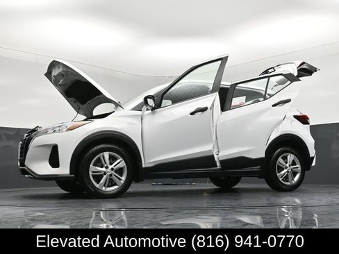 Used 2023 Nissan Kicks S image 35