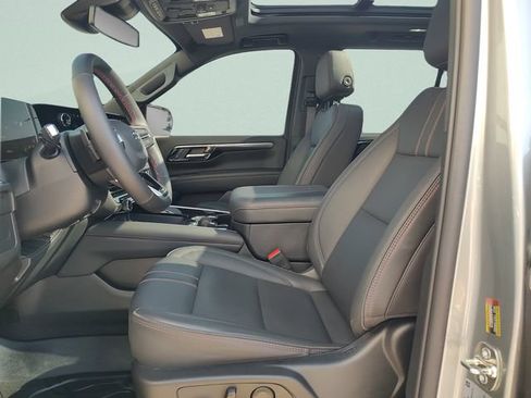 Used 2025 Chevrolet Tahoe RST w/ RST Capability Package AWD/4WD image 26