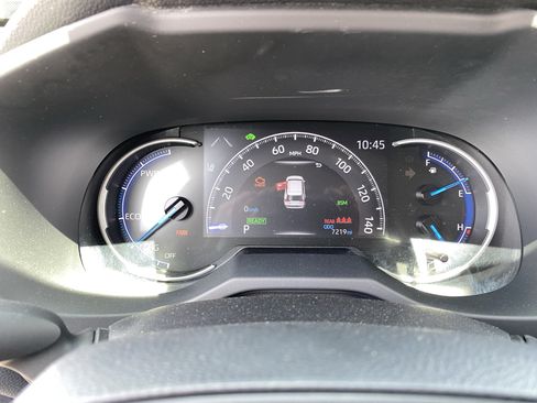 Used 2023 Toyota RAV4 LE AWD/4WD image 30