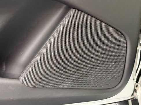 Used 2020 Tesla Model X Long Range image 15