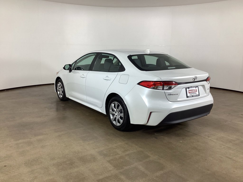 Used 2025 Toyota Corolla LE FWD image 7
