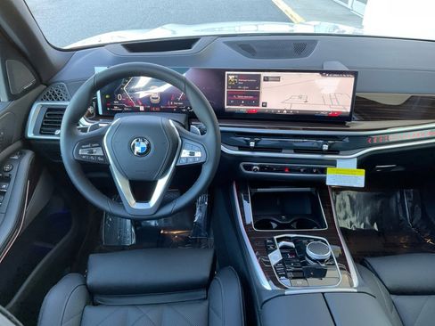 Certified 2025 BMW X5 xDrive40i w/ Premium Package image 33