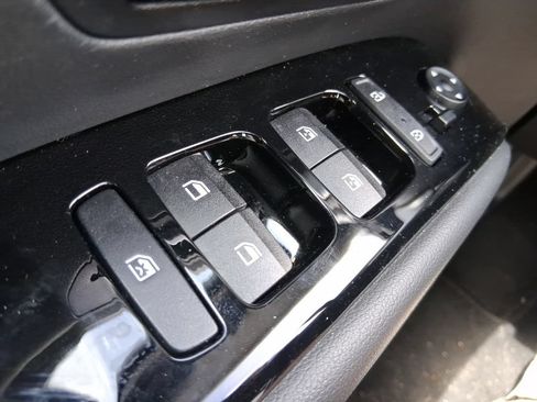 Used 2023 Hyundai Tucson Limited FWD image 26