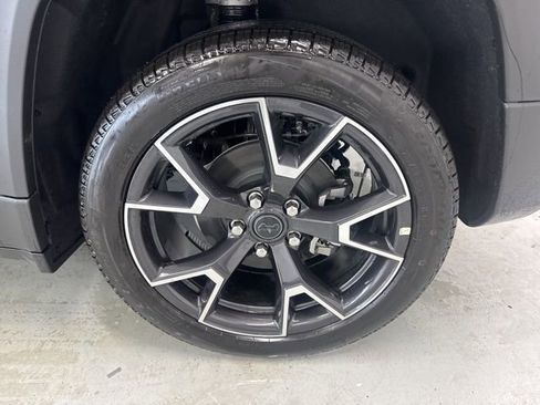 New 2026 Jeep Cherokee Overland AWD/4WD image 5