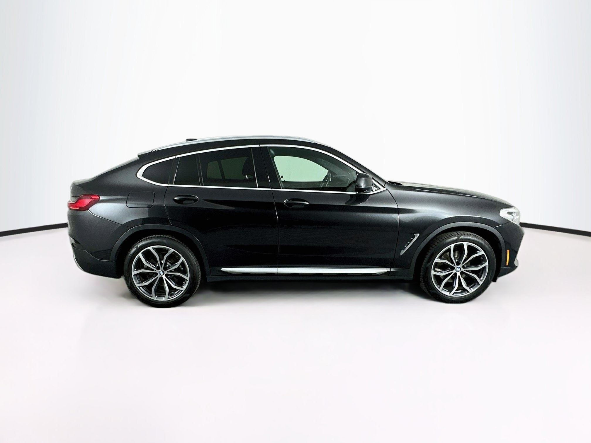 Used 2019 BMW X4 xDrive30i w/ Premium Package AWD/4WD image 10