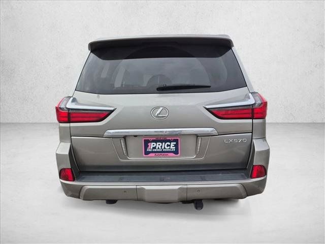 Used 2019 Lexus LX 570 4WD w/ Luxury Package image 6