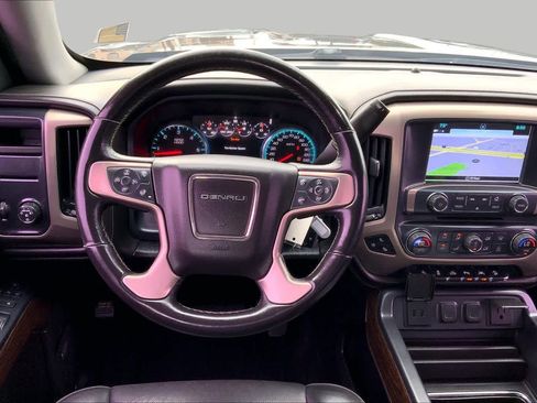 Used 2018 GMC Sierra 1500 Denali RWD image 6
