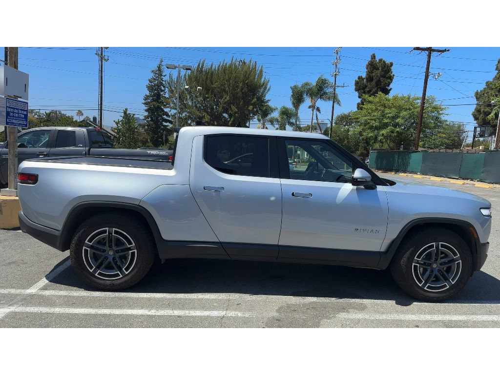 Used 2026 Rivian R1T Adventure Dual AWD/4WD image 4
