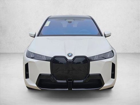 Used 2026 BMW iX xDrive60 image 2