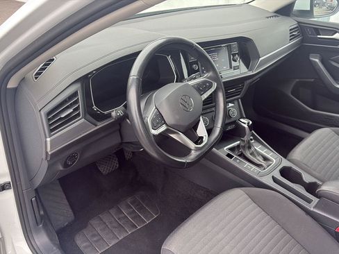 Used 2024 Volkswagen Jetta S FWD image 9
