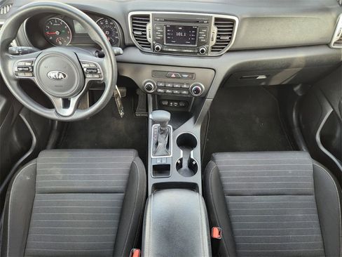Used 2018 Kia Sportage LX image 25