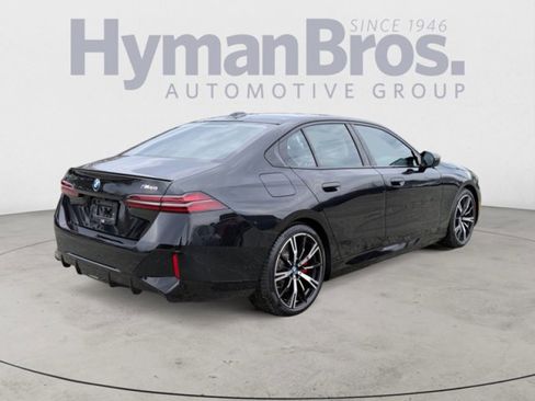 Used 2024 BMW i5 M60 w/ Executive Package image 3
