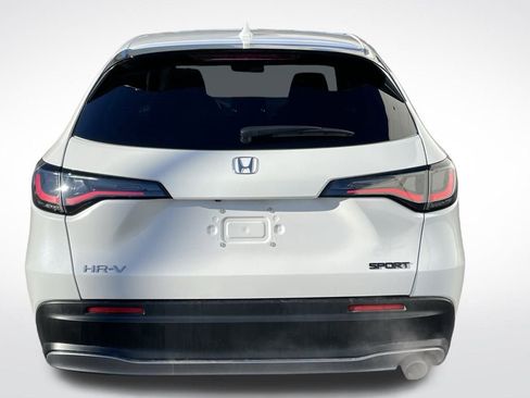 Certified 2025 Honda HR-V Sport image 4