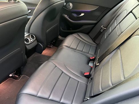 Used 2021 Mercedes-Benz C 300 4MATIC Sedan image 11