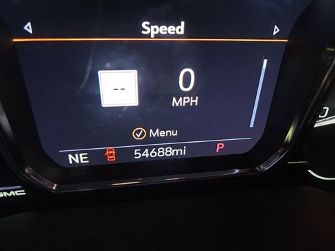 Used 2021 GMC Yukon XL Denali image 14