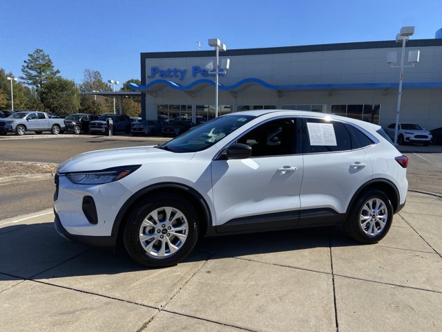 Used 2023 Ford Escape Active FWD image 6